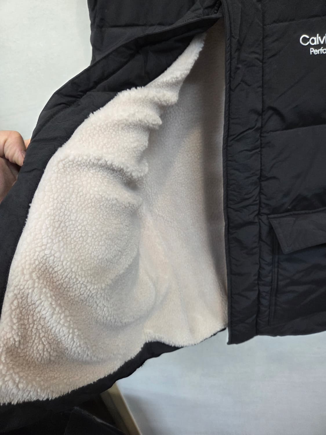 켈빈클라인 퍼포먼스 패딩조끼 xl 상품이미지4