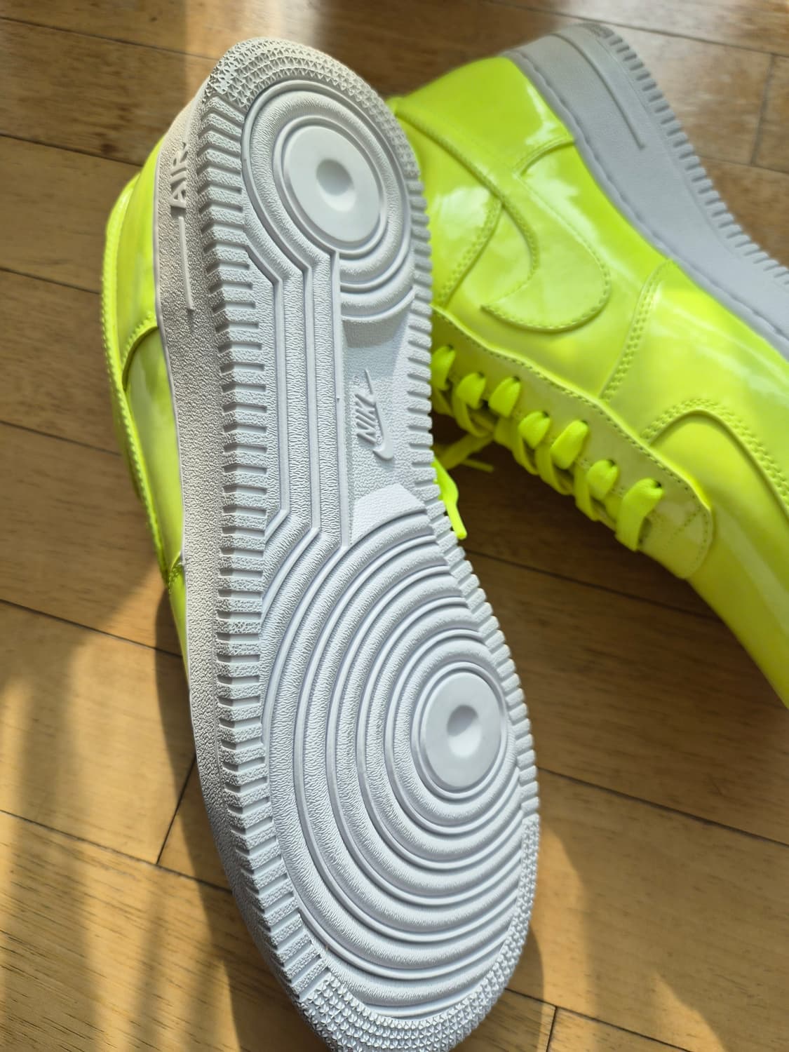 나이키 네온 포스 상품이미지5