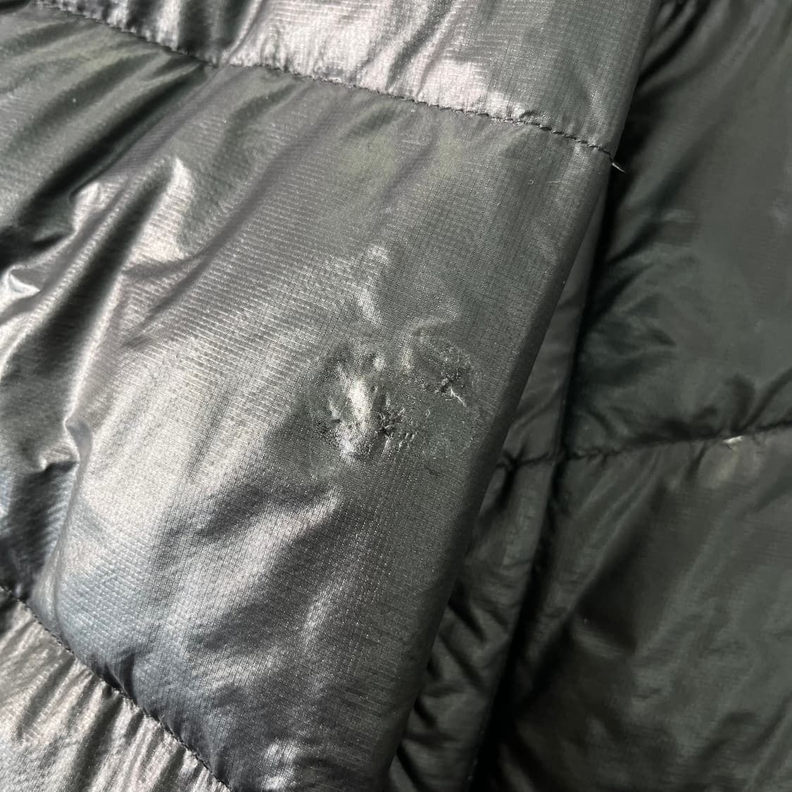 100 노스페이스 써밋시리즈 유광 경량 패딩 상품이미지5