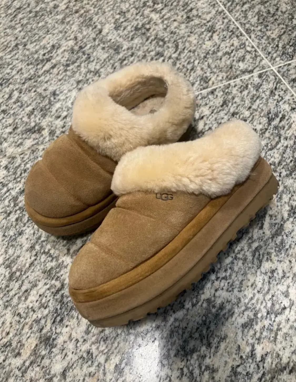 어그 타즐리타 체스트넛 240 ☃️ 상품이미지1