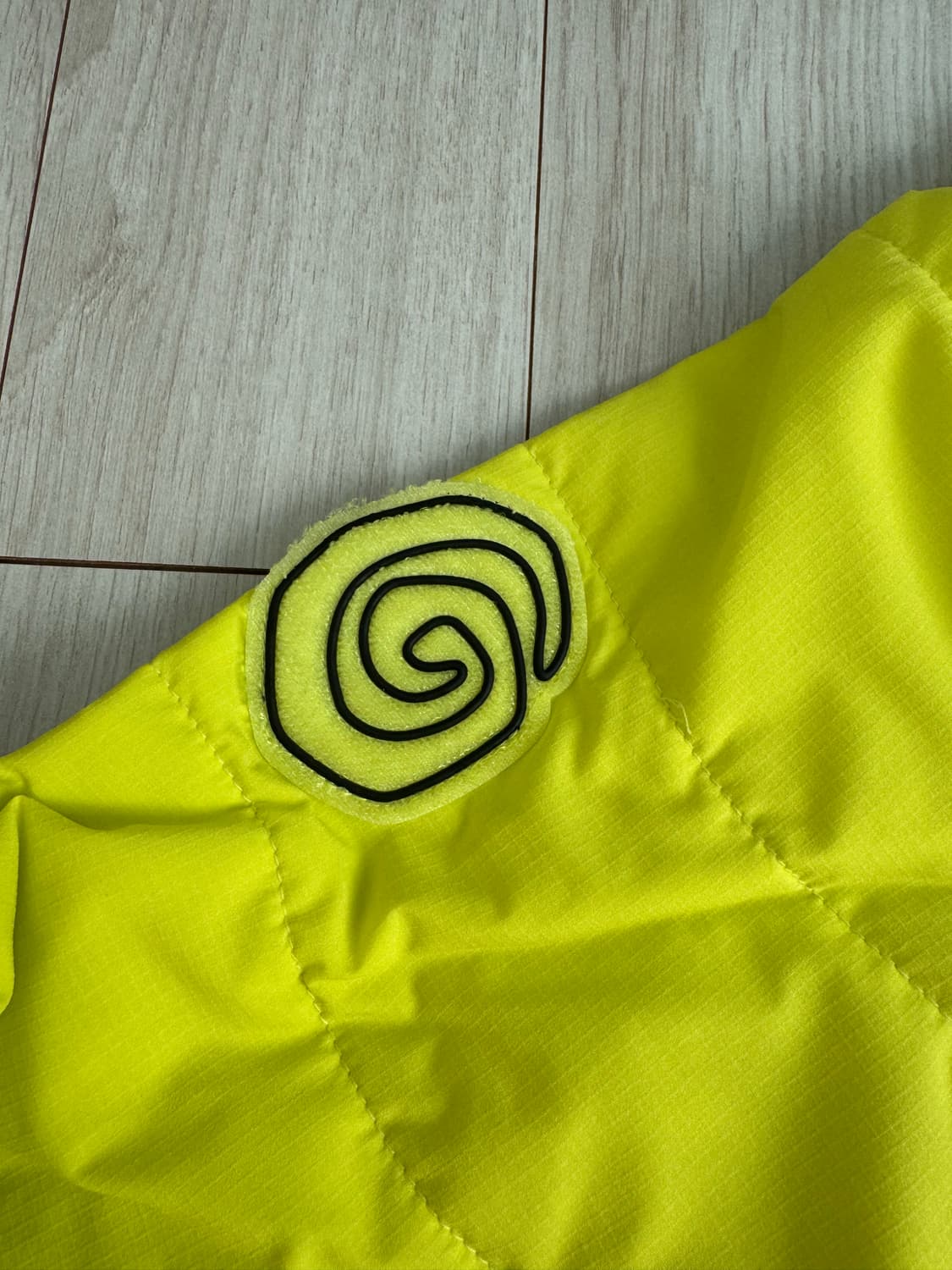 오스트리야 경량패딩 XL (새상품) 상품이미지6