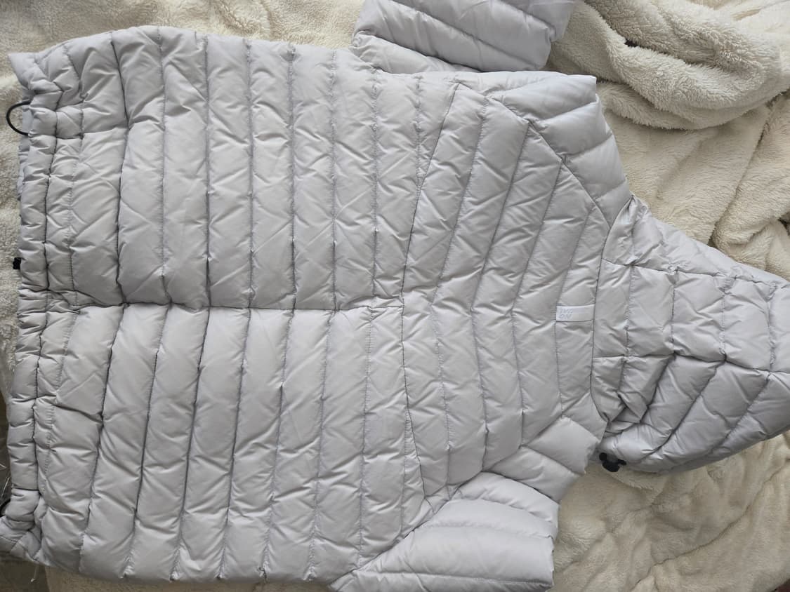 노매뉴얼 라이트 덕다운 글로시 그레이 경량패딩 S 상품이미지10
