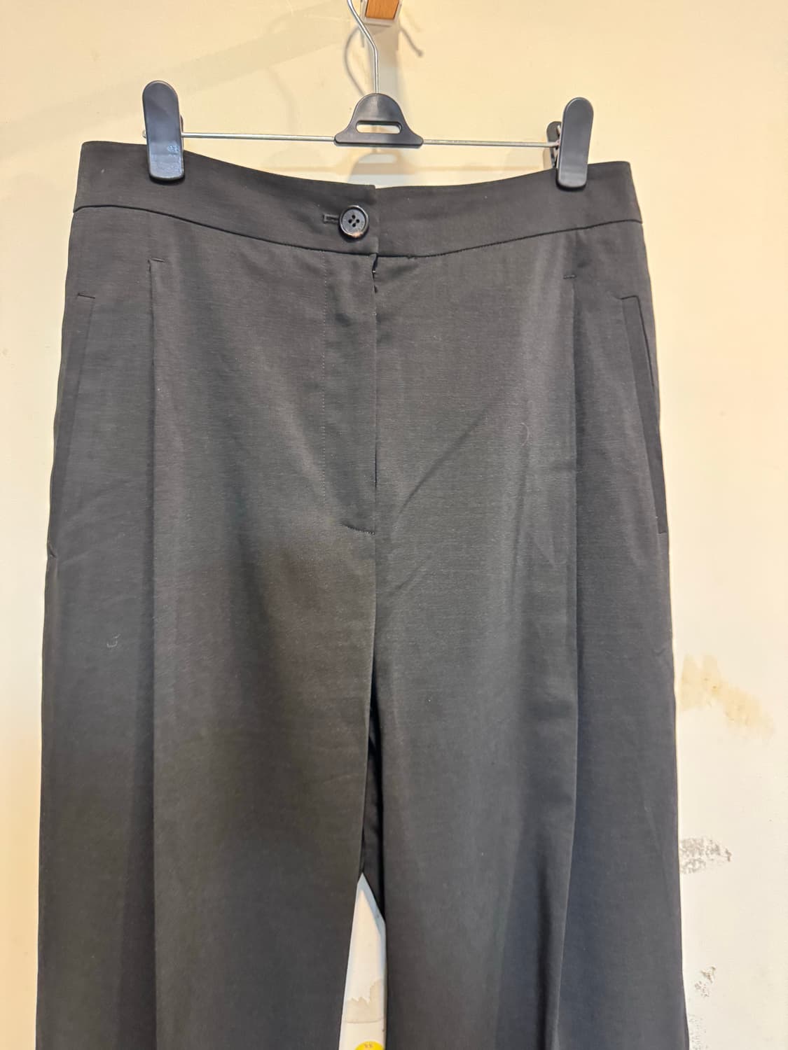 제평 드에스더 블랙팬츠 상품이미지3