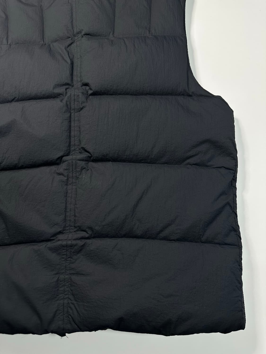 00's CP 컴퍼니 블랙 나일론 패딩조끼 상품이미지9