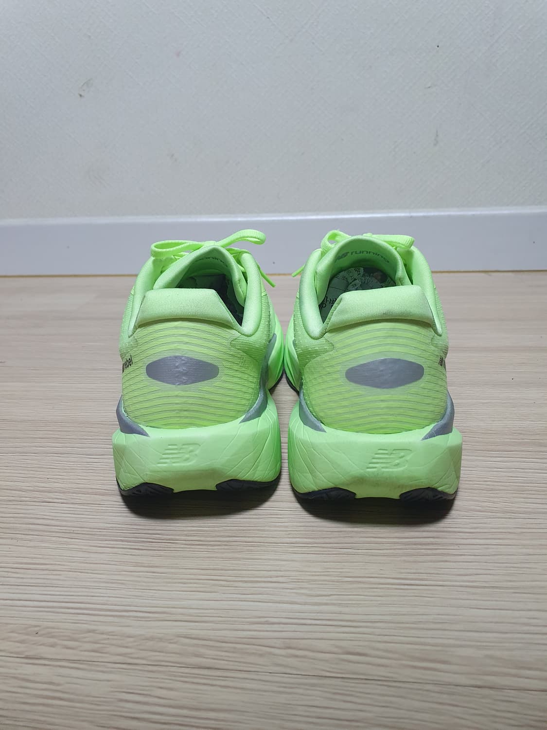 뉴발란스 퓨어셀 레벨 v5 러닝화 260 상품이미지5