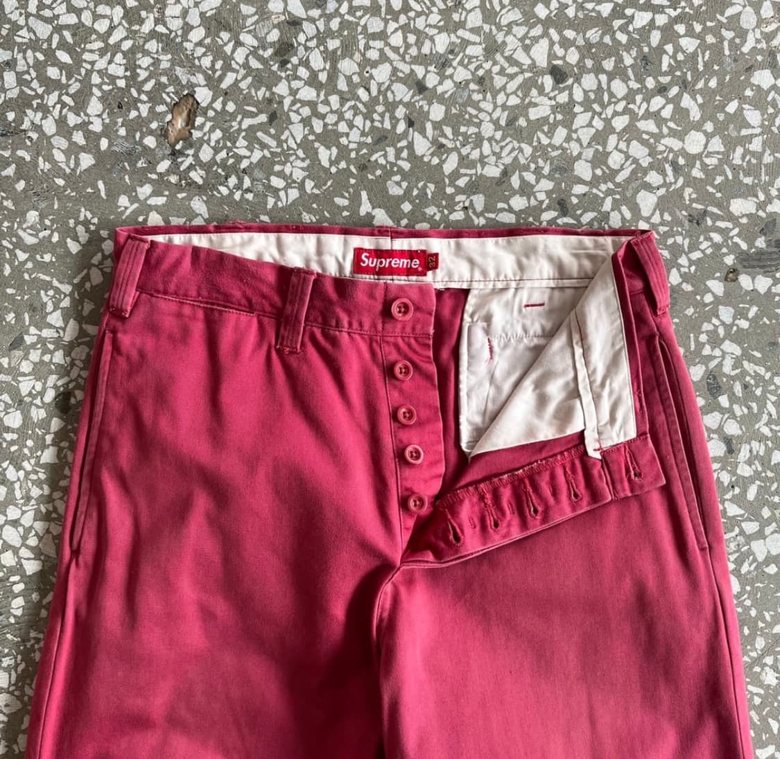 슈프림 핀업 치노팬츠 마룬 21SS 상품이미지5