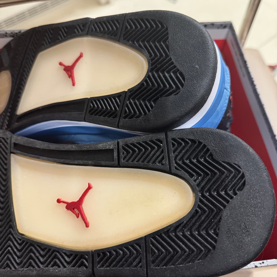 [295] 조던 4 트래비스스캇 상품이미지5