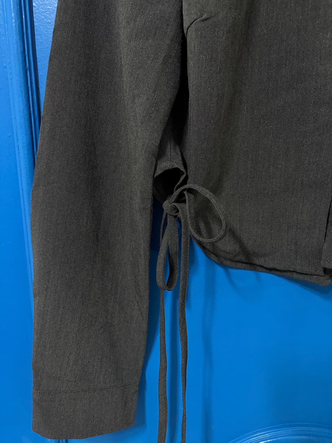 deliccent gray shirt 상품이미지4