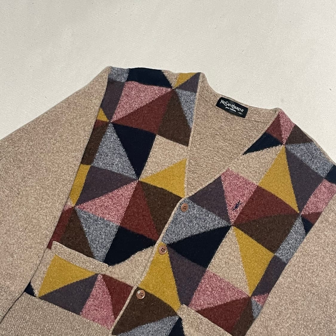 95 입생로랑 컬러 패턴 니트 가디건 상품이미지1