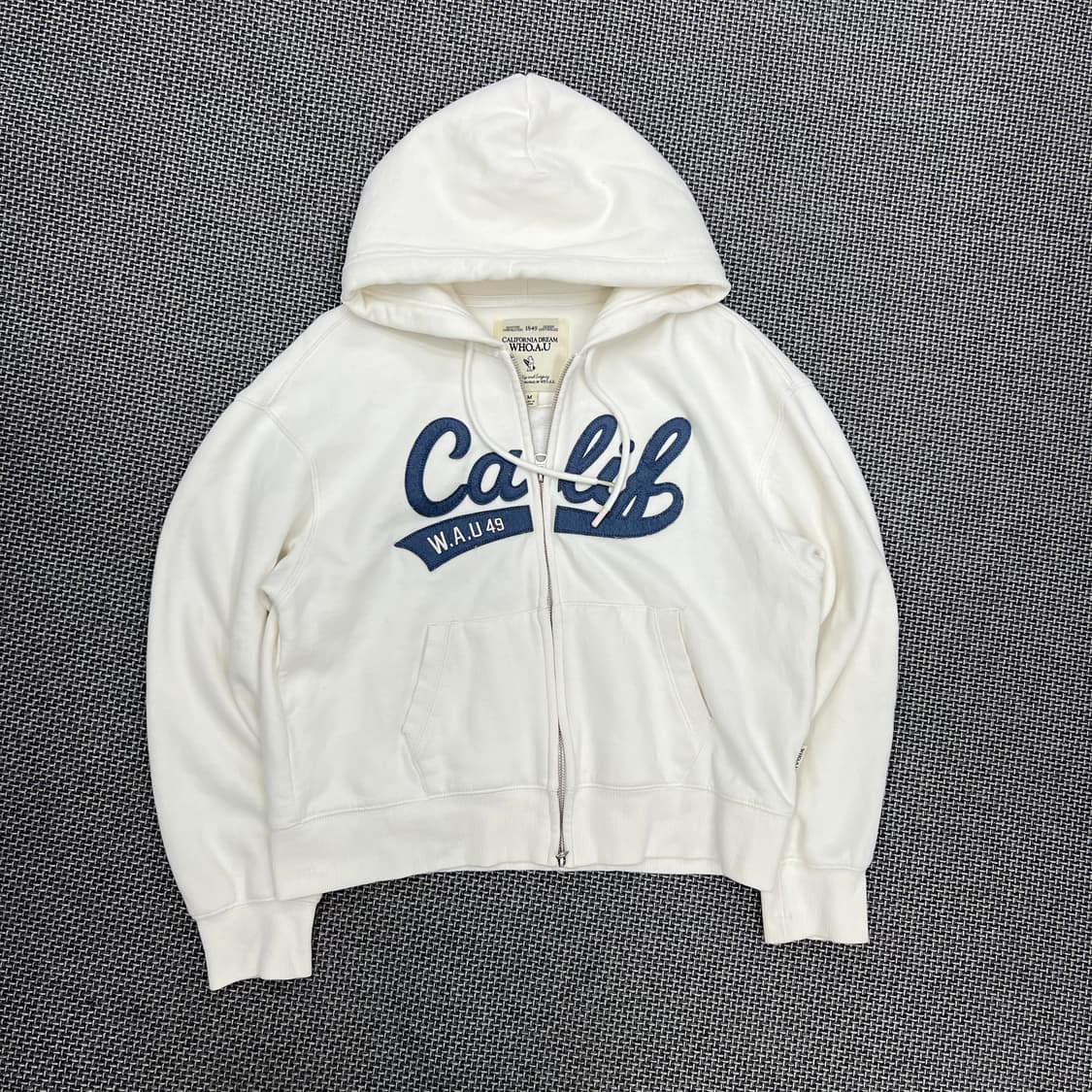 후아유 화이트 후드집업 상품이미지1