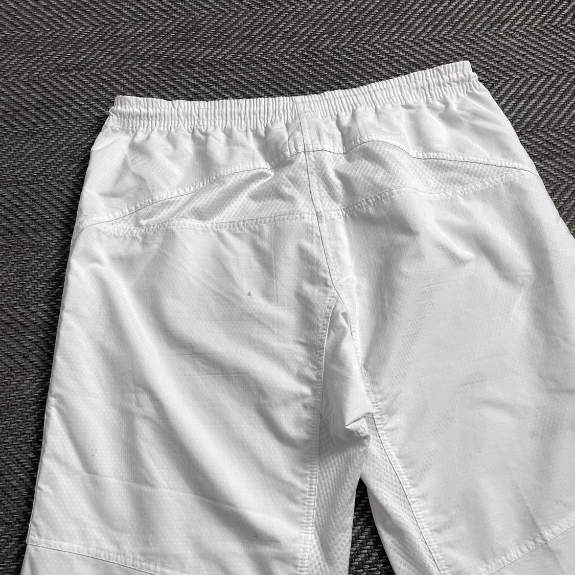 00s 아디다스 올드스쿨 화이트 우븐 트랙 팬츠o 4077 상품이미지4