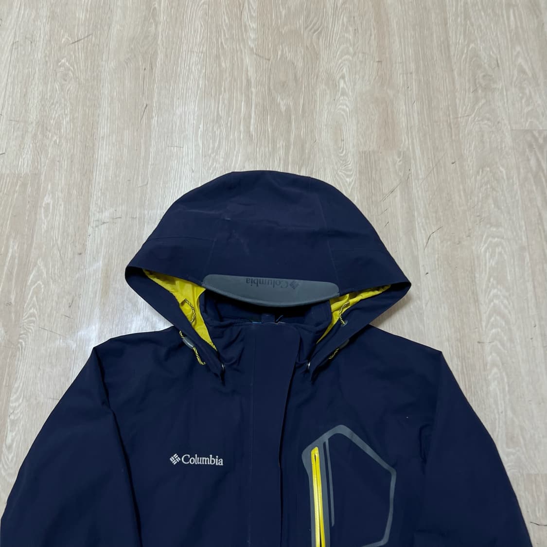 컬럼비아 옴니테크 후드 바람막이 자켓 S/90  상품이미지2