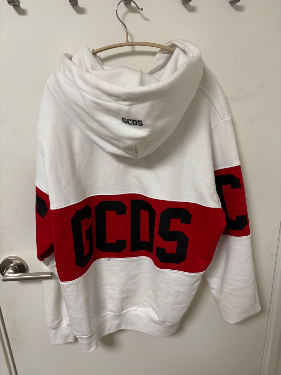 GCDS 지씨디에스 (Made in 이탈리아) 로고 프린트 후드티 상품이미지2