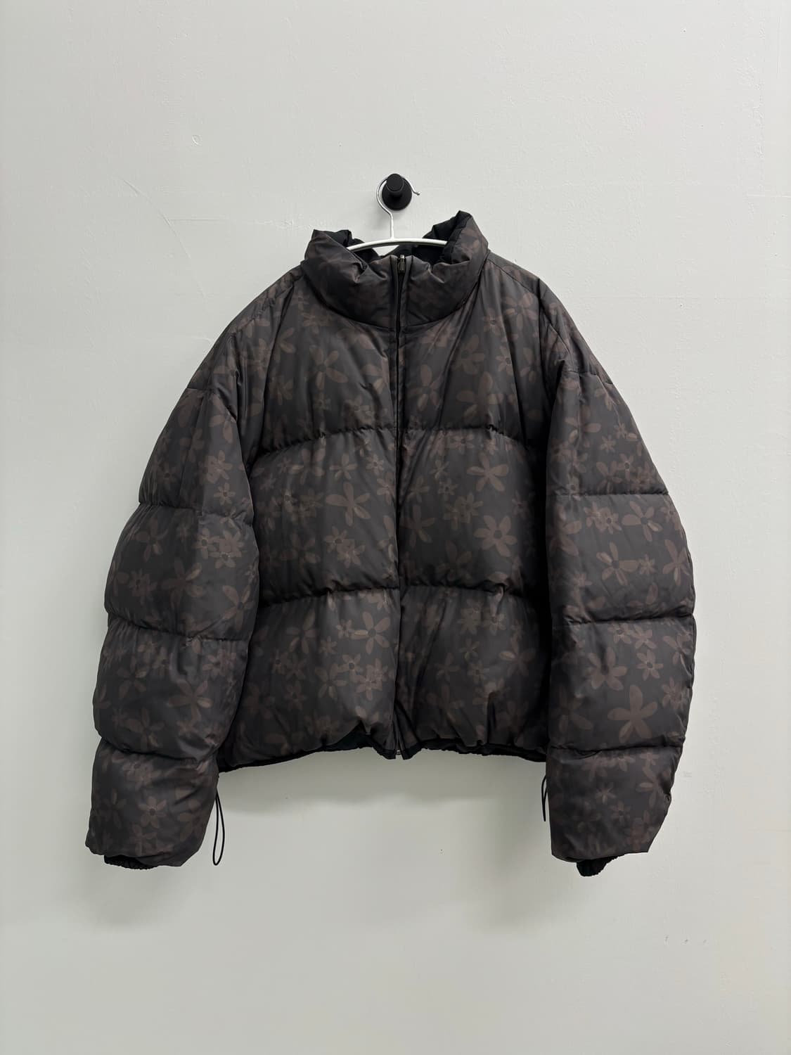 AMOMENTO 아모멘토 플라워 패턴 다운 패딩 자켓 상품이미지3