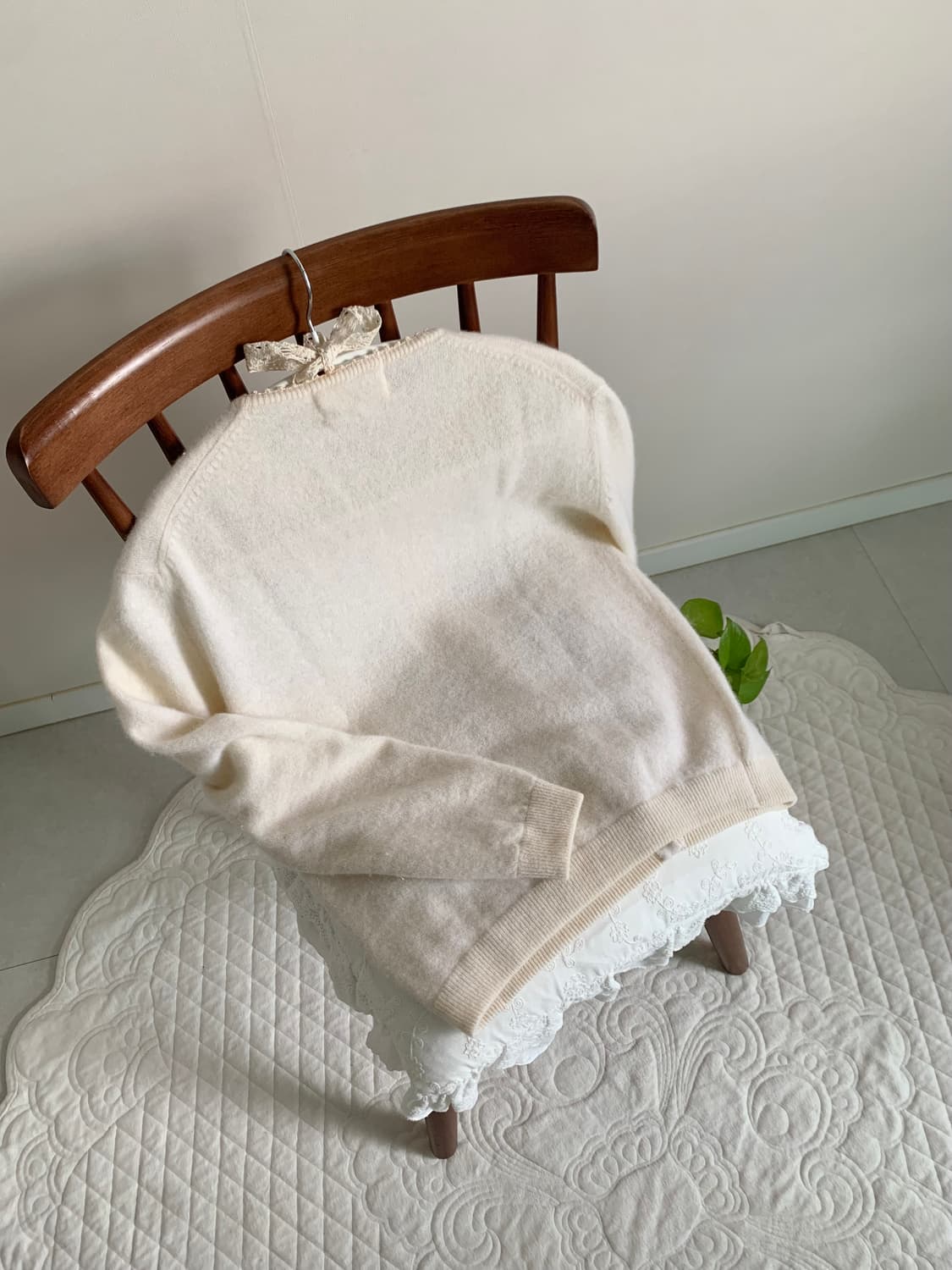 울 핸드 자수 아이보리 가디건 상품이미지6