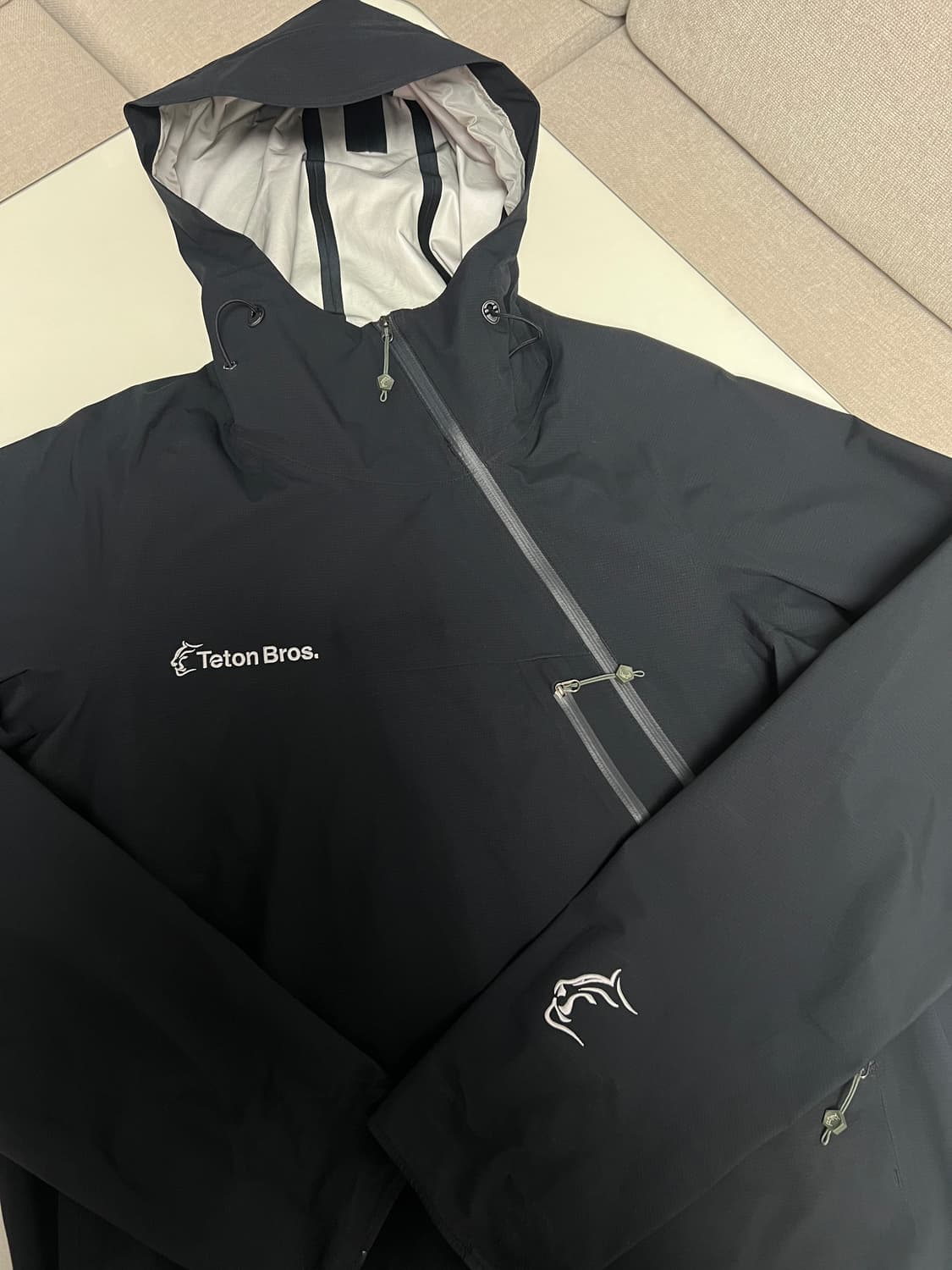 XL 티톤브로스 츠루기 블랙 상품이미지1