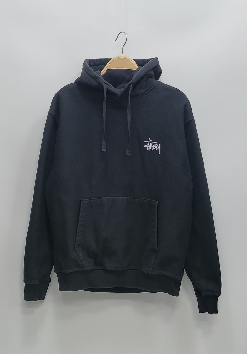 STUSSY 22SS 스투시 베이직 로고 기모 후드 / 남 S 블랙  상품이미지1