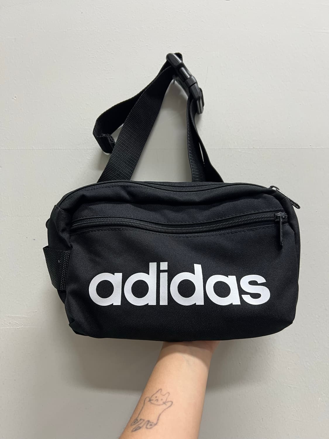 아디다스 슬링백 블랙 상품이미지2