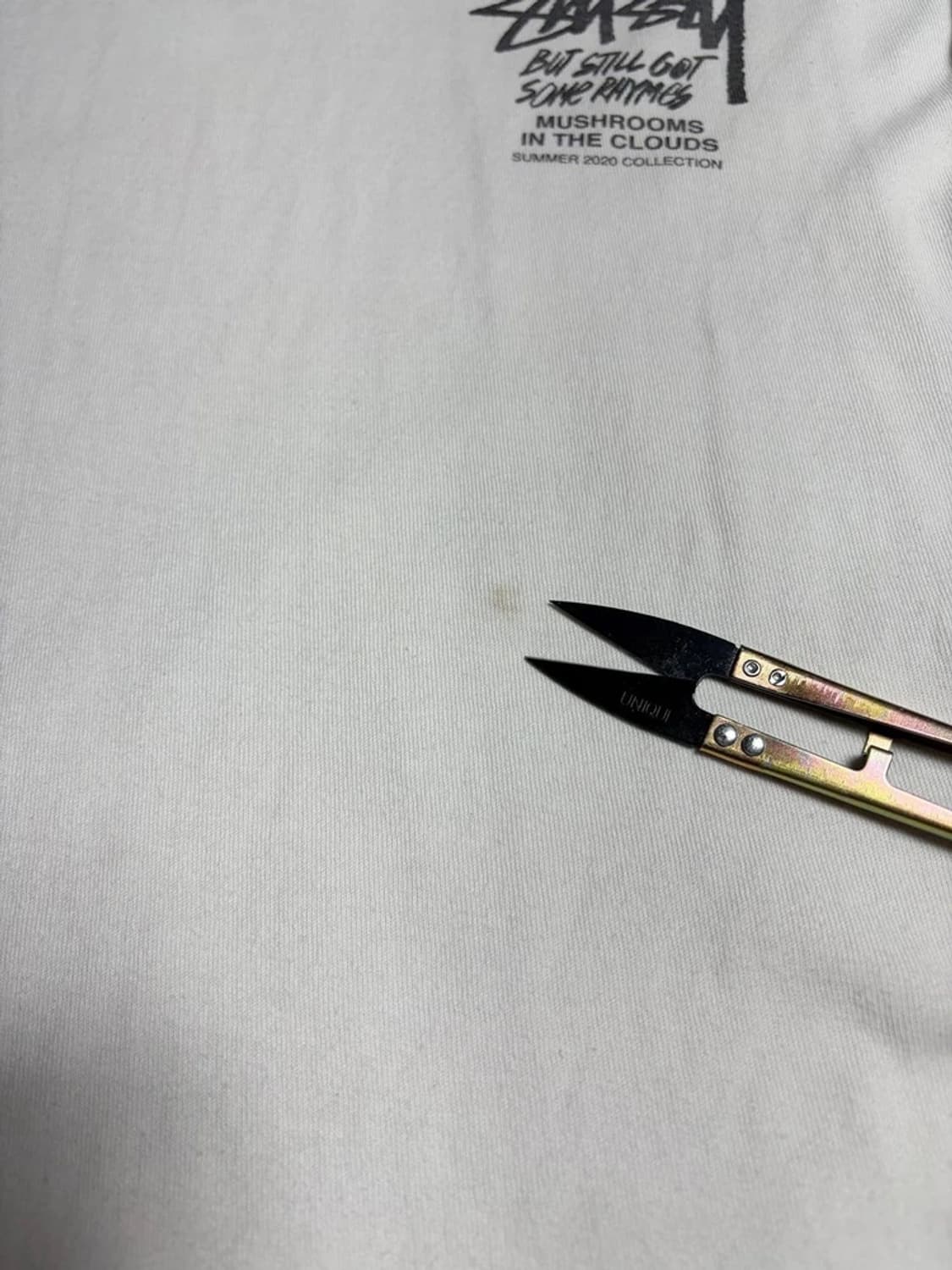 스투시 20SS 머쉬룸 인더클라우드 코튼 반팔 티셔츠 R1320 상품이미지6