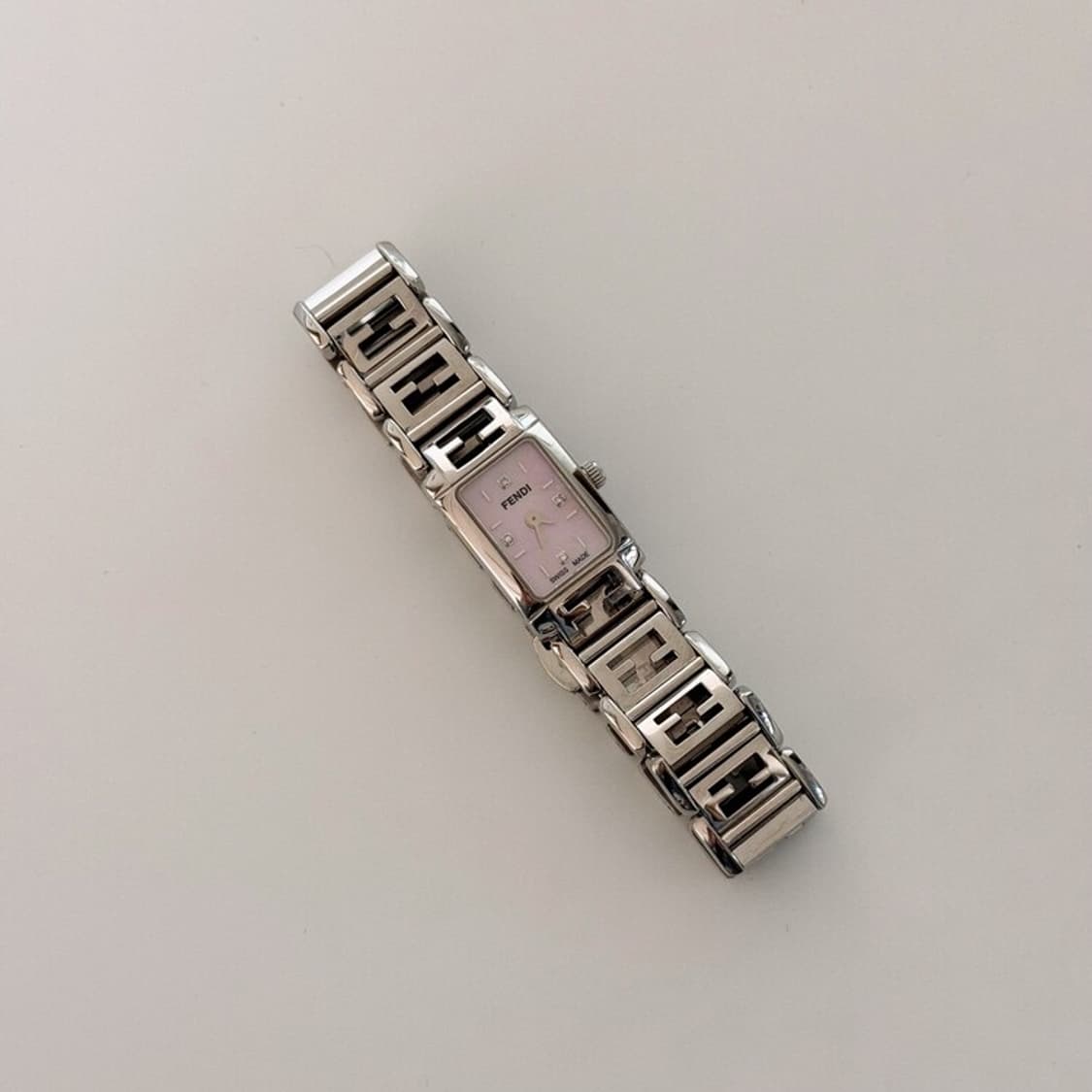 펜디 4p 다이아 핑크 쉘 시계 [감정서 포함] 상품이미지6