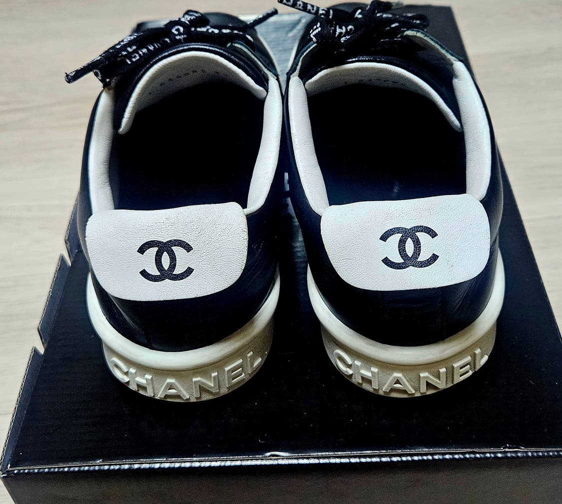 백화점판 샤넬 스니커즈 37 정품 상품이미지4