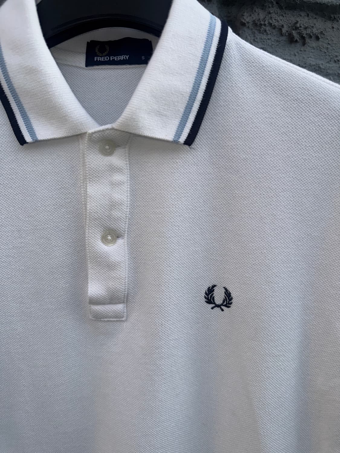 Fred perry 프레드페리 화이트 빈팔 카라티(s) 상품이미지3