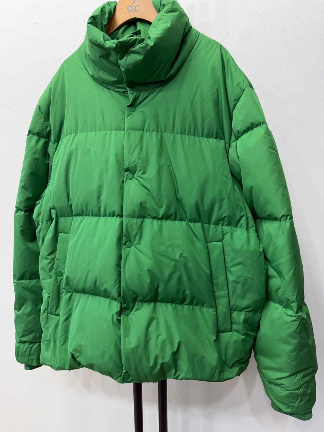 정품) COS 코스 남성 패딩 L 상품이미지3