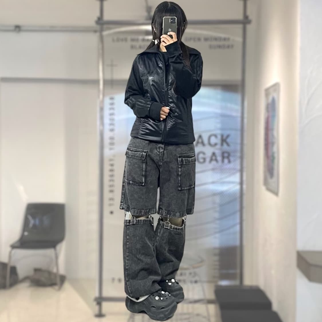 아디다스 올블랙 유광 유로파 트랙탑 상품이미지1