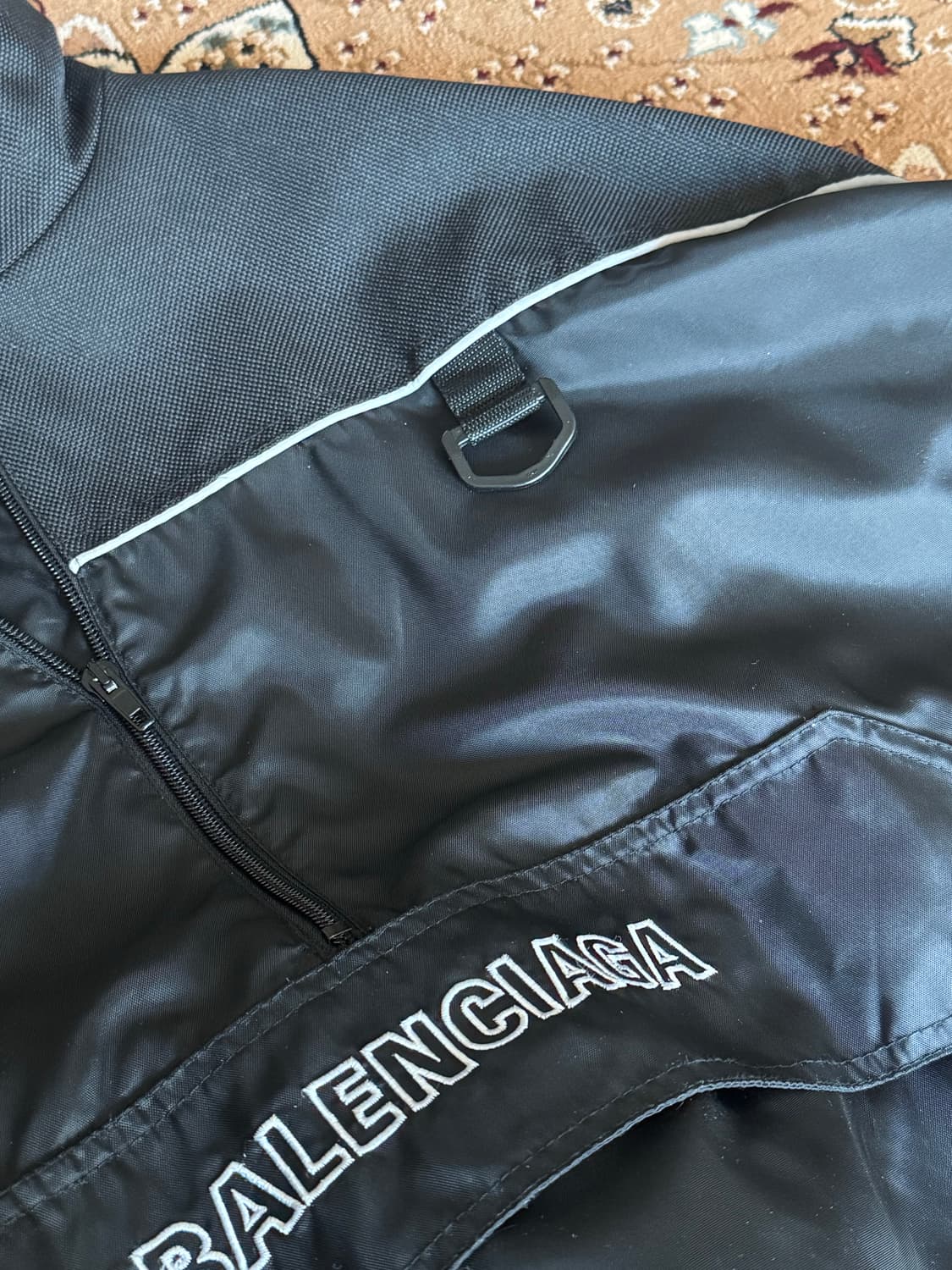 발렌시아가 남성 하프 반집업 윈드브레이커 트랙 아노락 자켓 블랙 44 상품이미지6