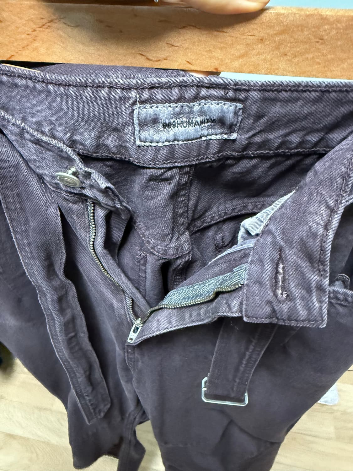 999휴머니티 AV PLEATS DYED DENIM PANTS 상품이미지7