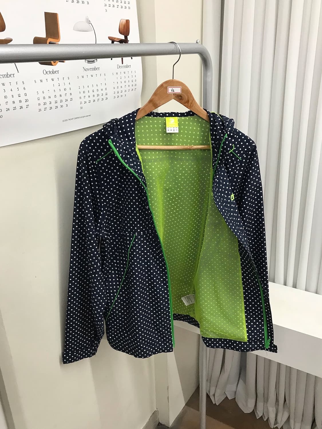 아디다스 도트 바람막이 자켓 상품이미지3