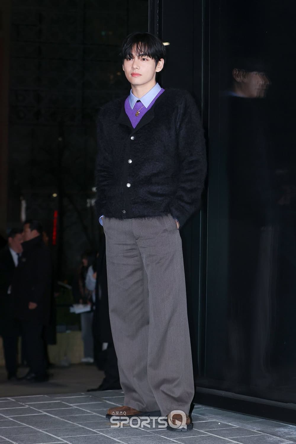 [BTS 뷔님 착용] 셀린느 24ss 브러시드 모헤어 가디건 상품이미지3