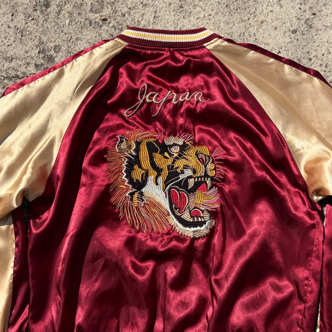 (L) 빈티지 호랑이 자수 스카잔 자켓 상품이미지4