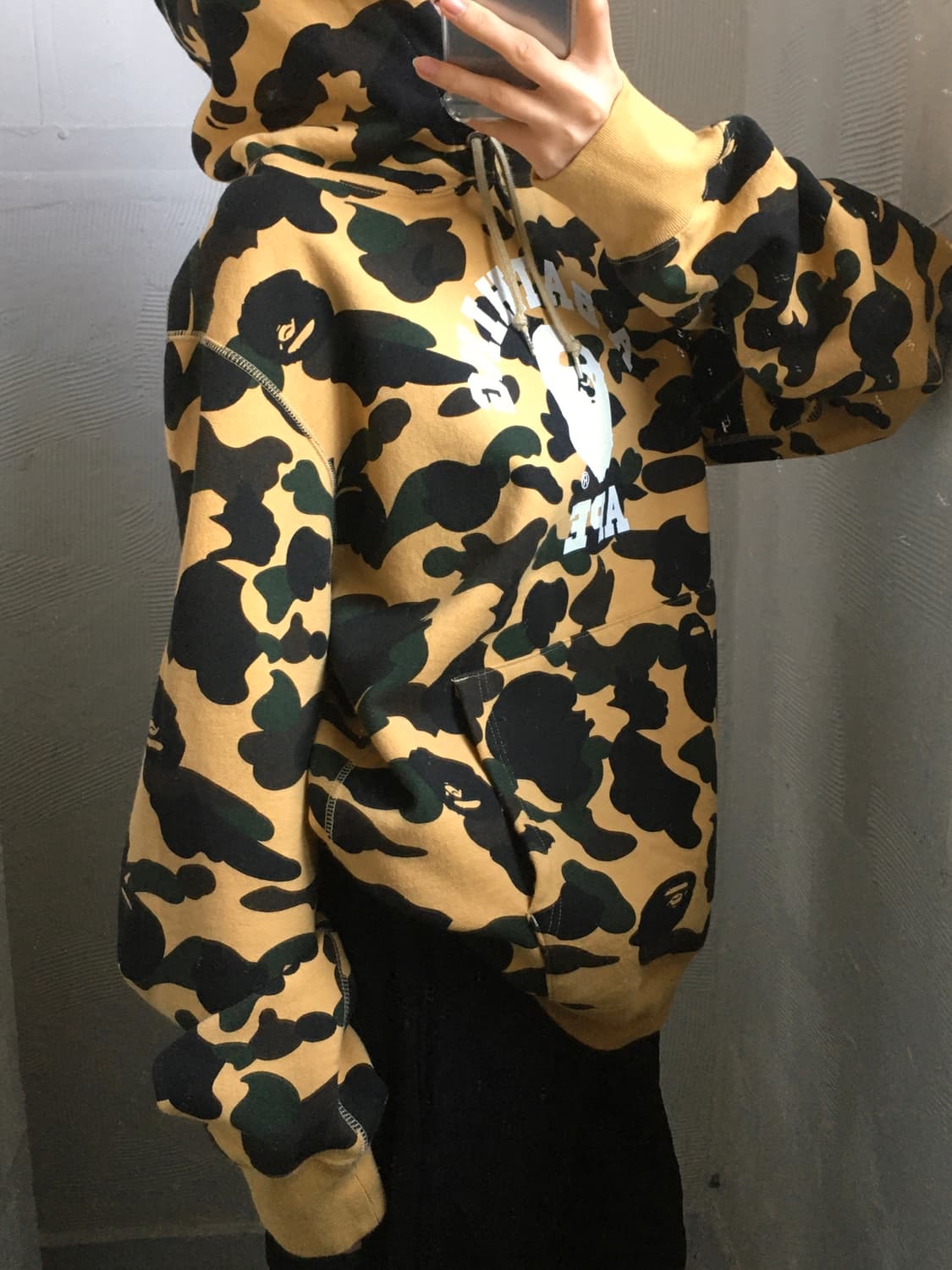 Bape 베이프 15SS 1ST 황계 카모 컬리지 후드티  상품이미지3