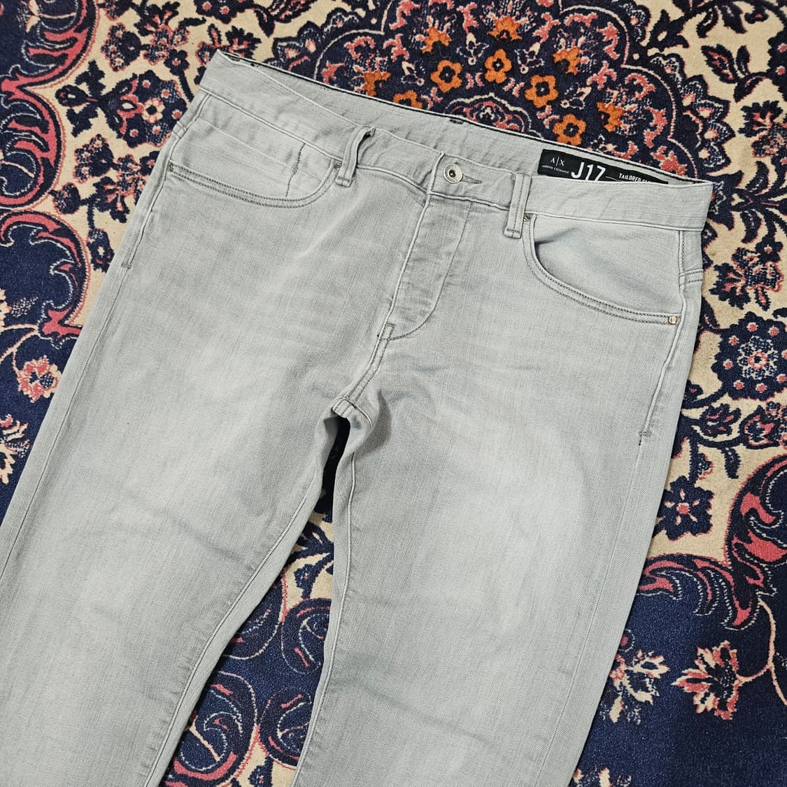 아르마니 익스체인지 라이트 그레이 데님 팬츠 상품이미지3