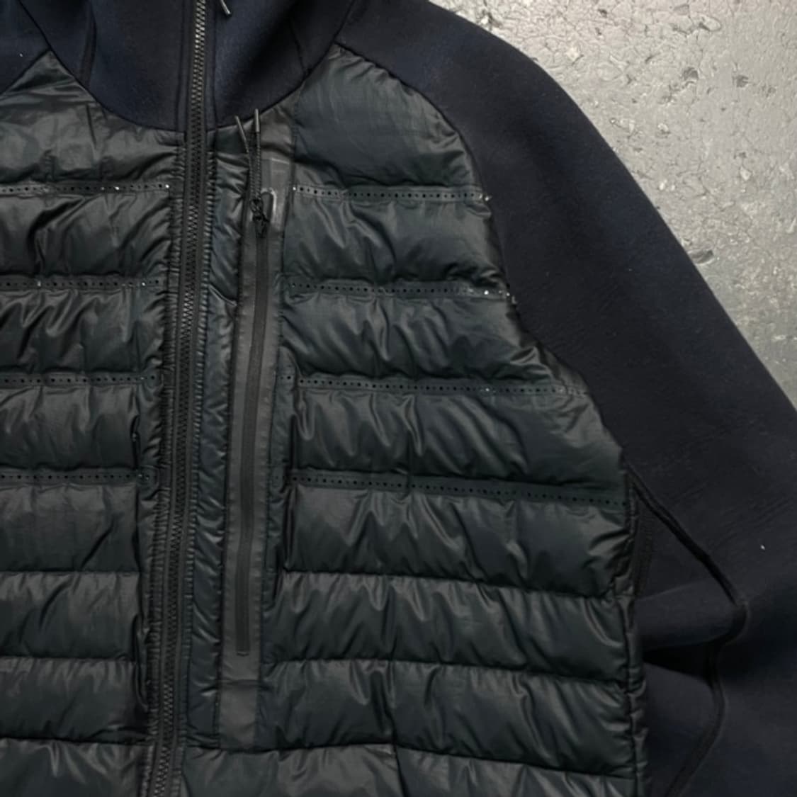 100 나이키 테크 플리스 에어로로프트 패딩 자켓 상품이미지2