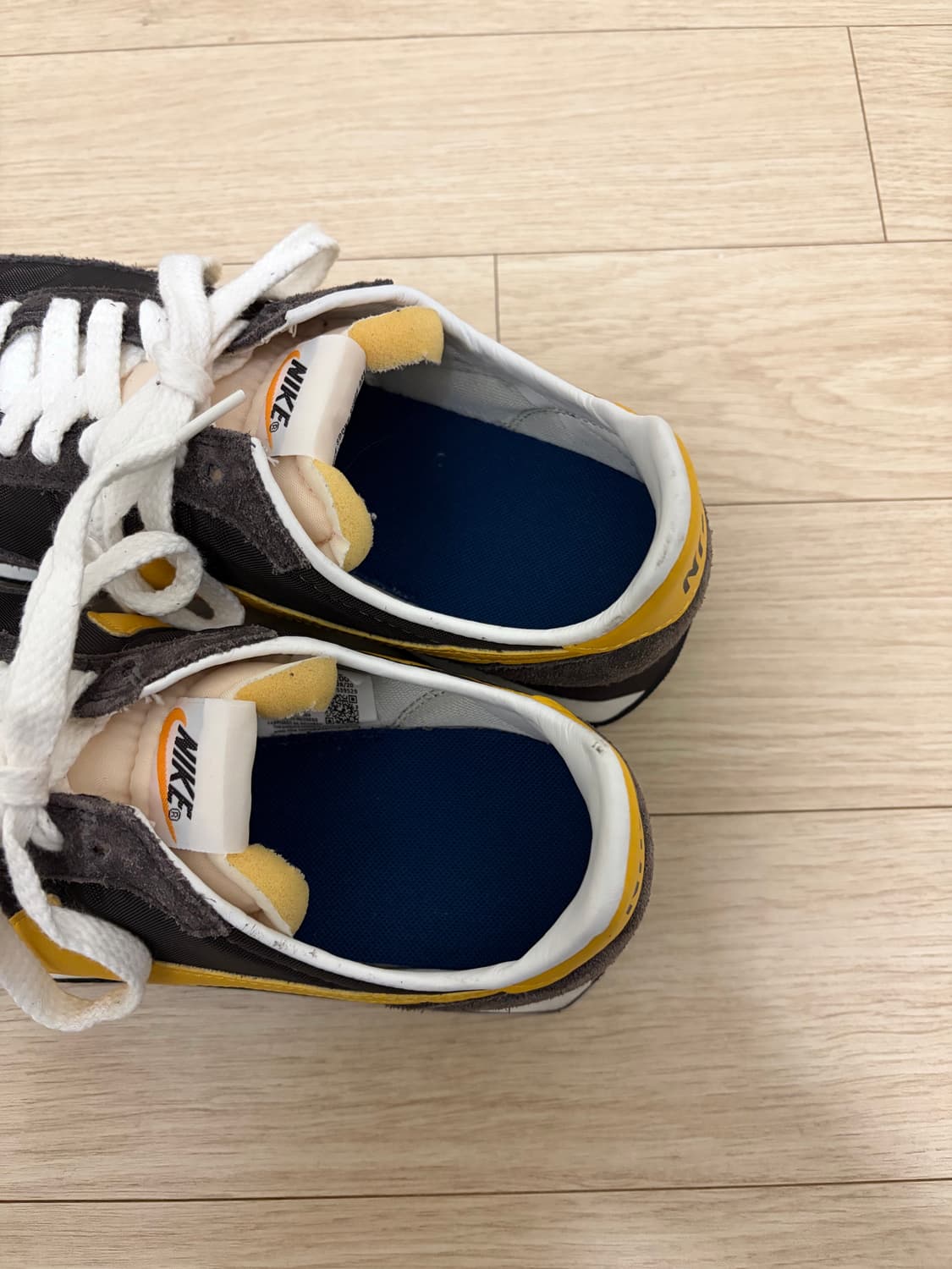 [270] 나이키 와플 트레이너2 벨벳브라운 상품이미지3