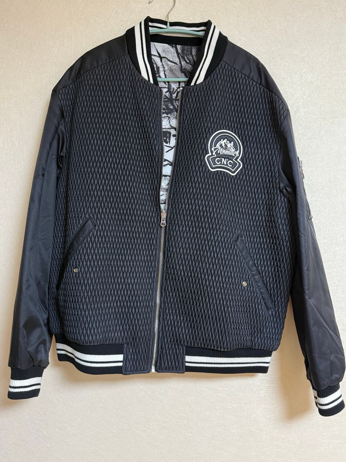 코스튬 내셔널 테디 리버시블 바시티 상품이미지1