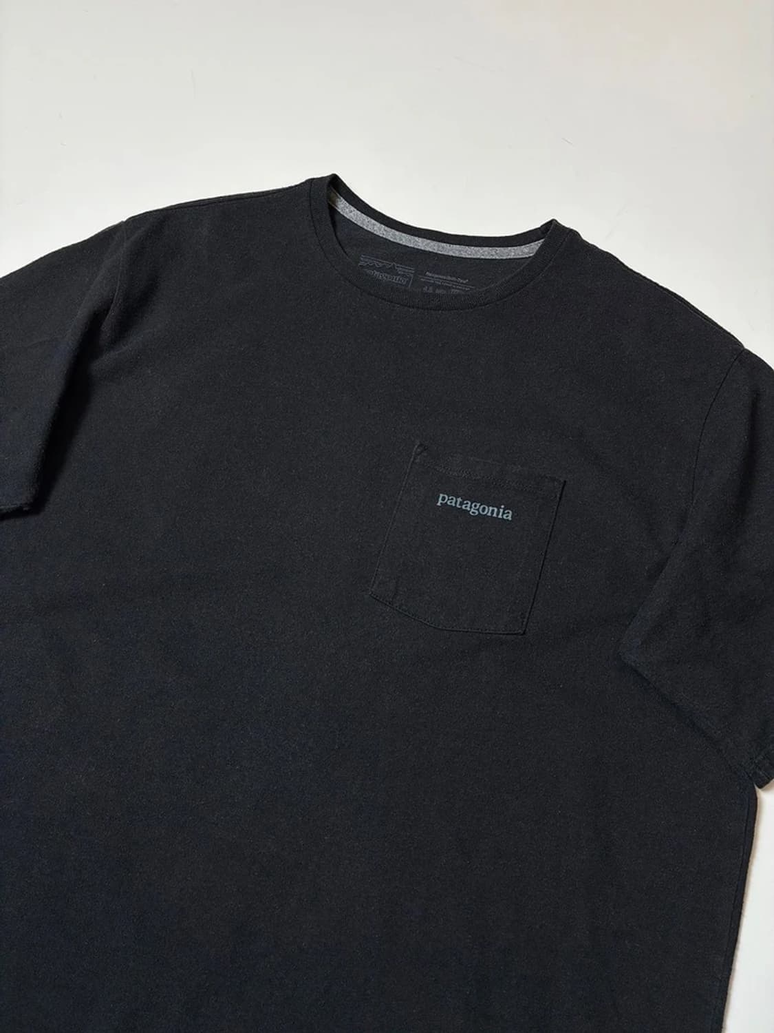 파타고니아 라인 로고 릿지 포켓 반팔 티셔츠 PN9126 상품이미지4