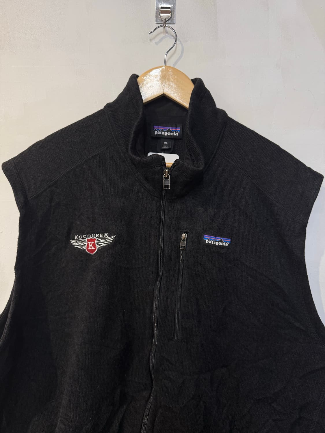파타고니아 블랙 플리스 조끼 상품이미지2