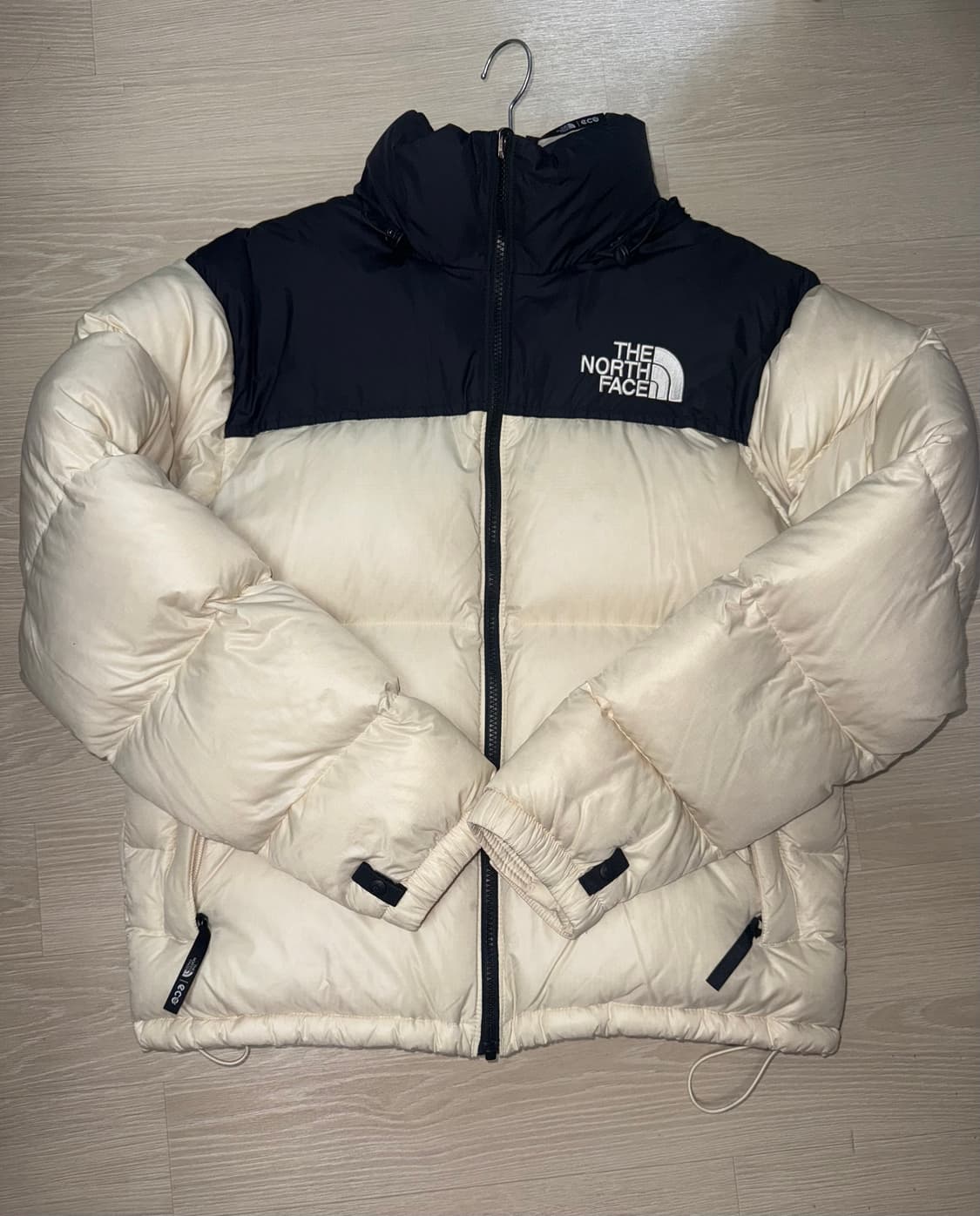 노스페이스 1996 에코 눕시 자켓 크림 상품이미지2