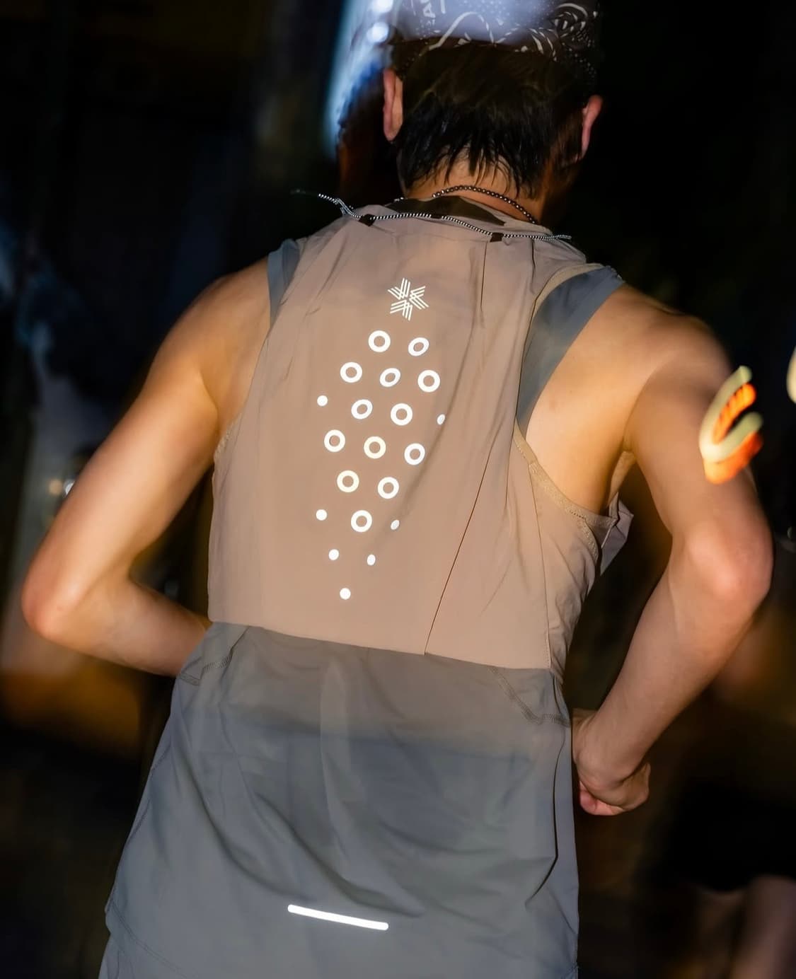 골드윈0 러닝조끼 러닝베스트 트레일백 상품이미지4