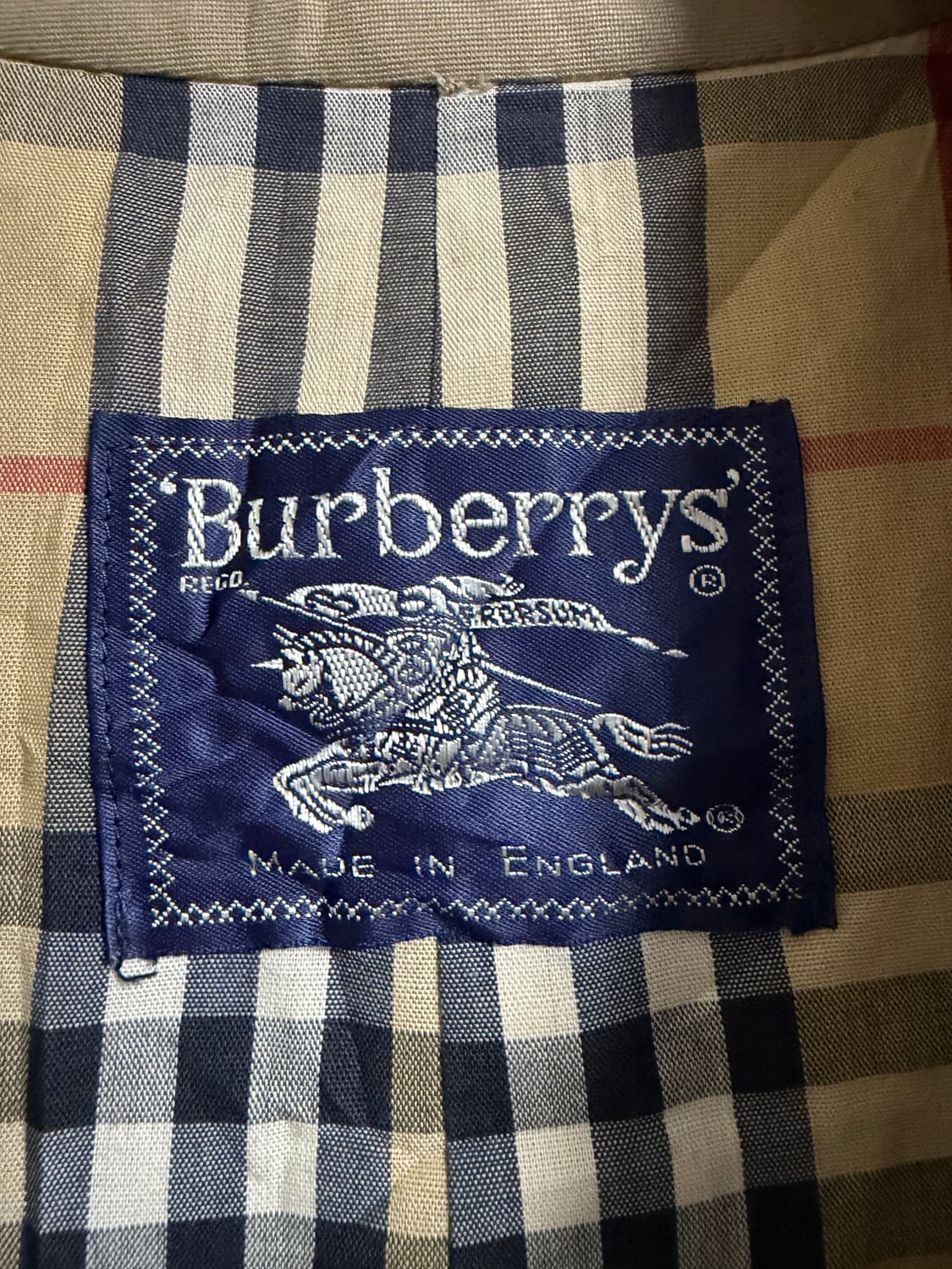 버버리 트렌치코트 상품이미지3