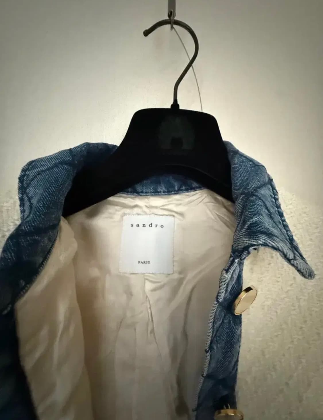 산드로 화이트 데님 트리밍 자켓 상품이미지5