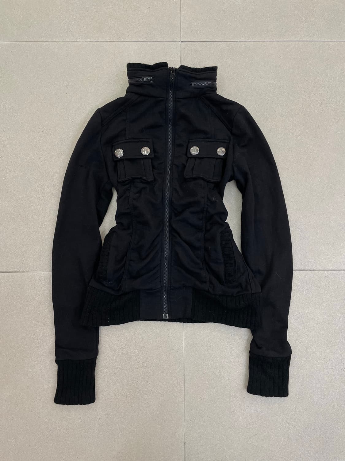 y2k 셔링 블랙 집업 상품이미지2