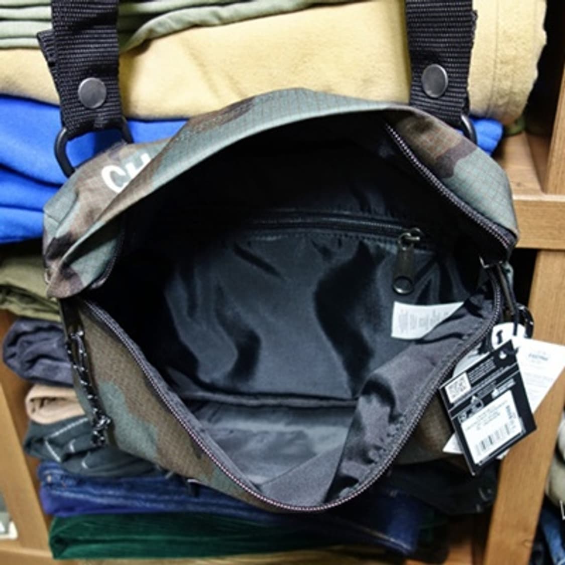 이스트팩 x 언더커버 Eastpak x Undercover 크로스바디 백 상품이미지5