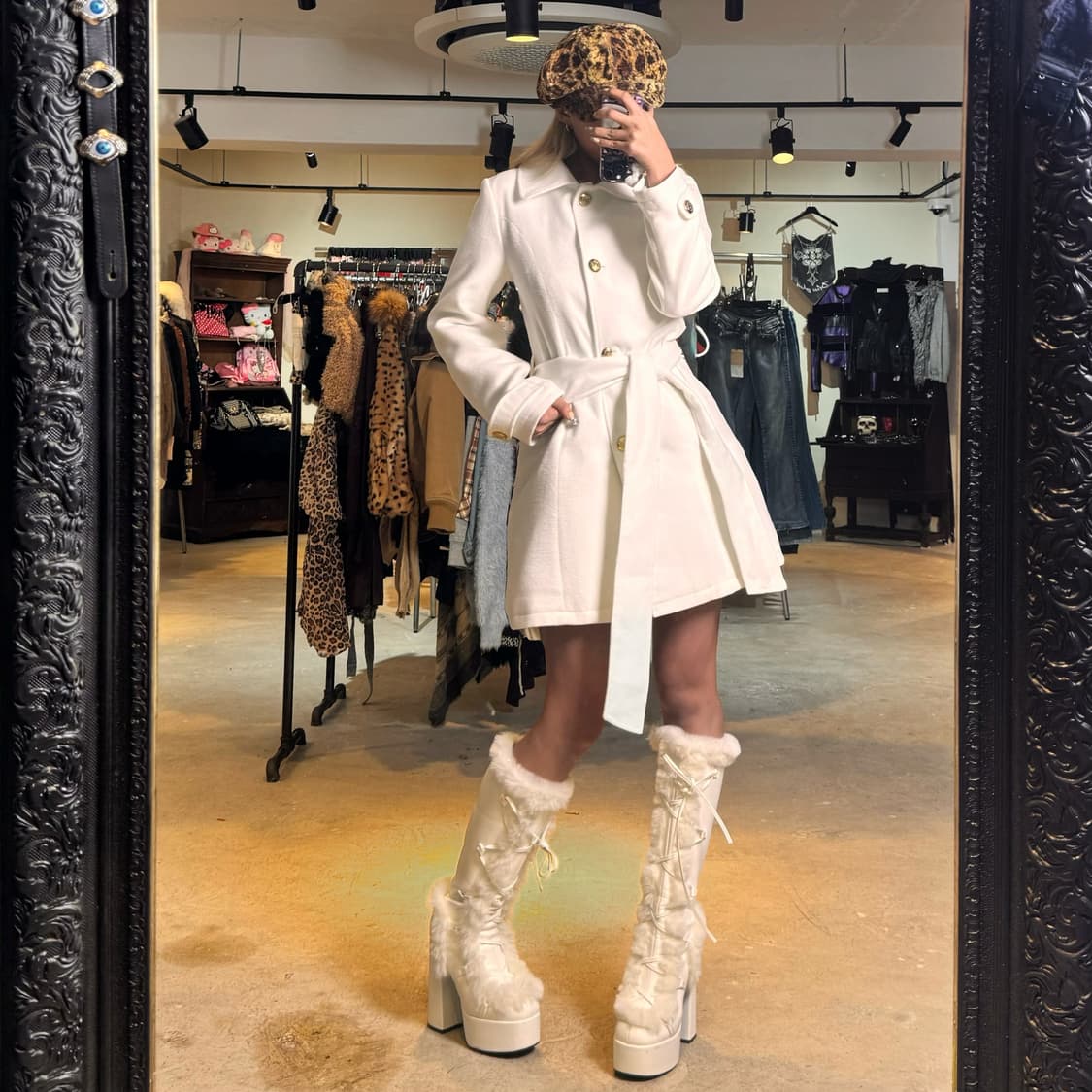 Liz Lisa 화이트 코트 (골드 버튼) 상품이미지3