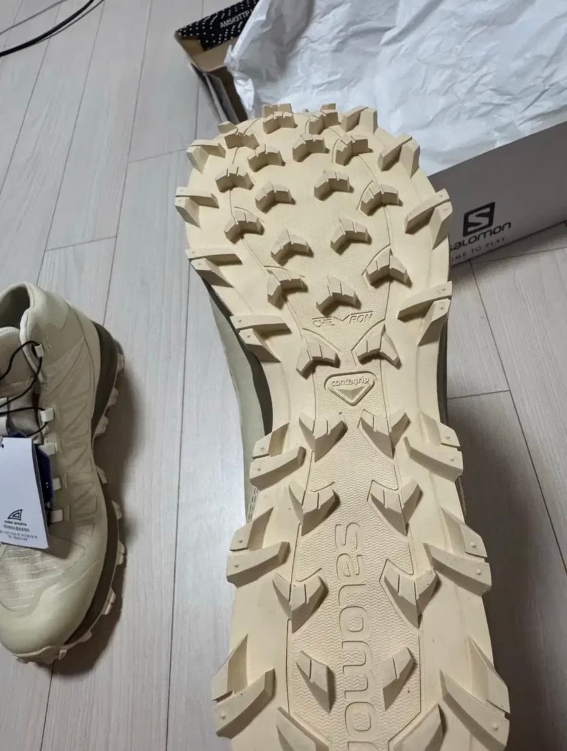 살로몬 x GR10K 펠 레이저 미드 블리치드 샌드 판매합니다(270) 상품이미지2