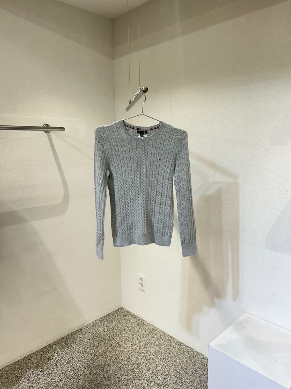 타미힐피거 케이블 니트 상품이미지1