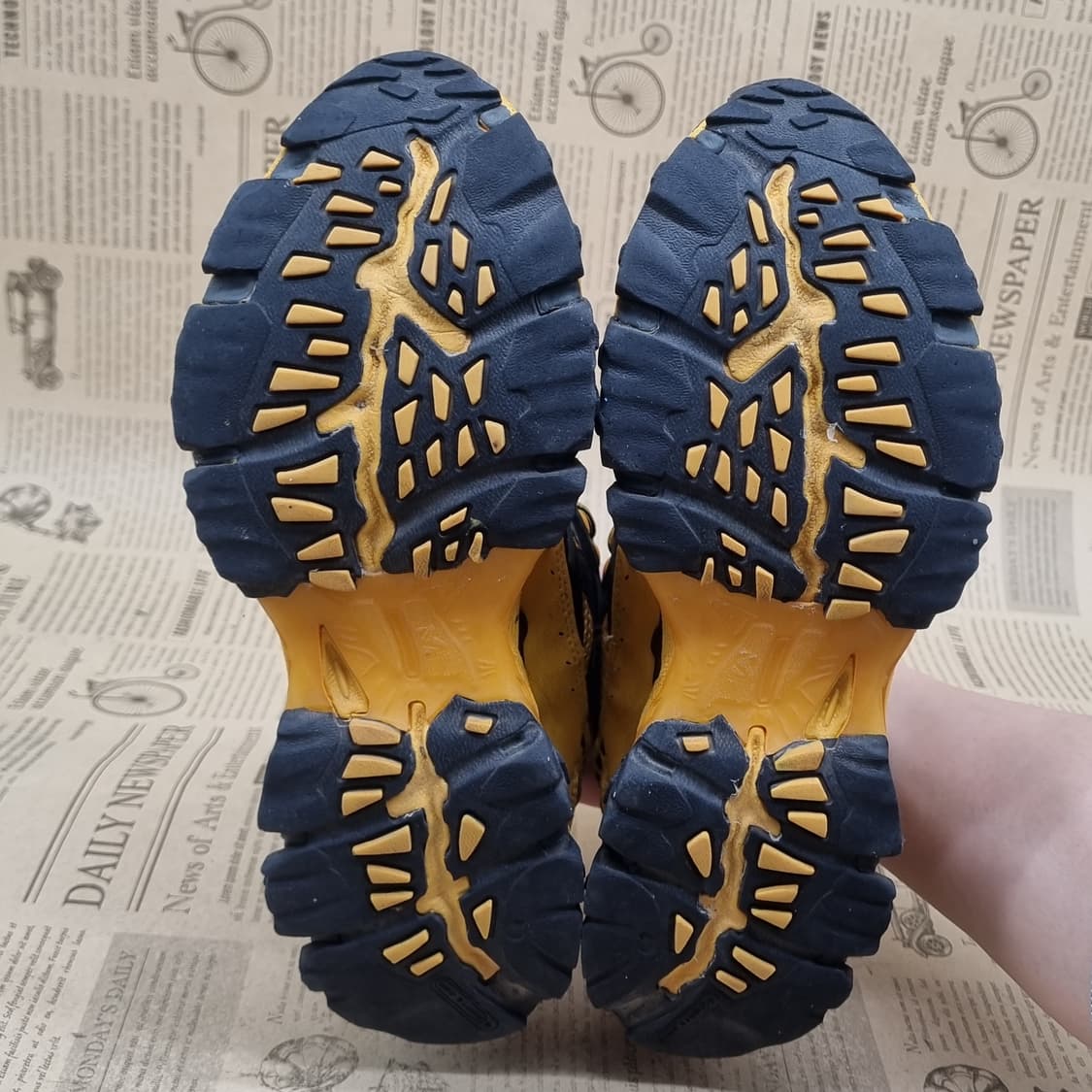 밀레 벨루시랩터 여성트레킹화235 상품이미지3